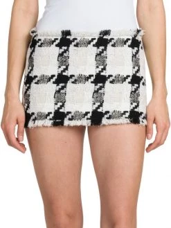 Versace Checked Wool-Blend Tweed Macro Skirt 8 Versace Checked Wool-Blend Tweed Macro Skirt -Versace Online Shop unnamed file 2607