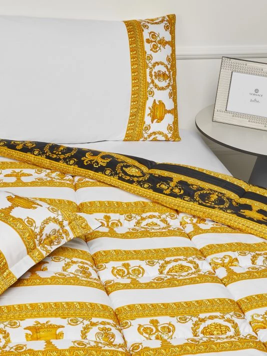 Versace Baroque-Print Robe Comforter 2 Versace Baroque-Print Robe Comforter - Image 2