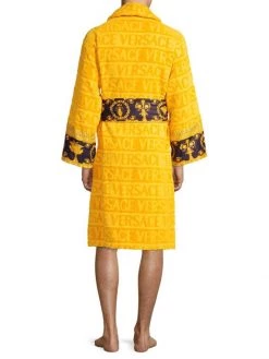 Versace Logo Baroque Bathrobe For Men White 16 Versace Logo Baroque Bathrobe For Men White -Versace Online Shop unnamed file 4